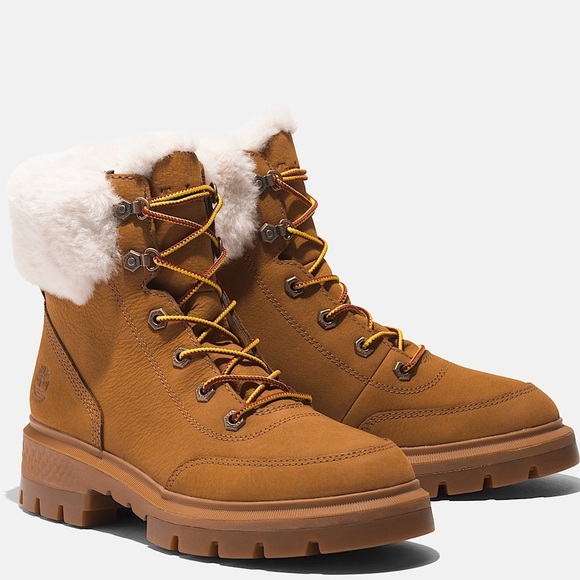 New Timberland Cortina Valley Winter Hiker WP Boot Size: 7.5 - Picture 1 of 13